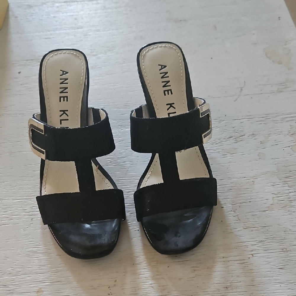 Anne Klein Black Strappy Sandals